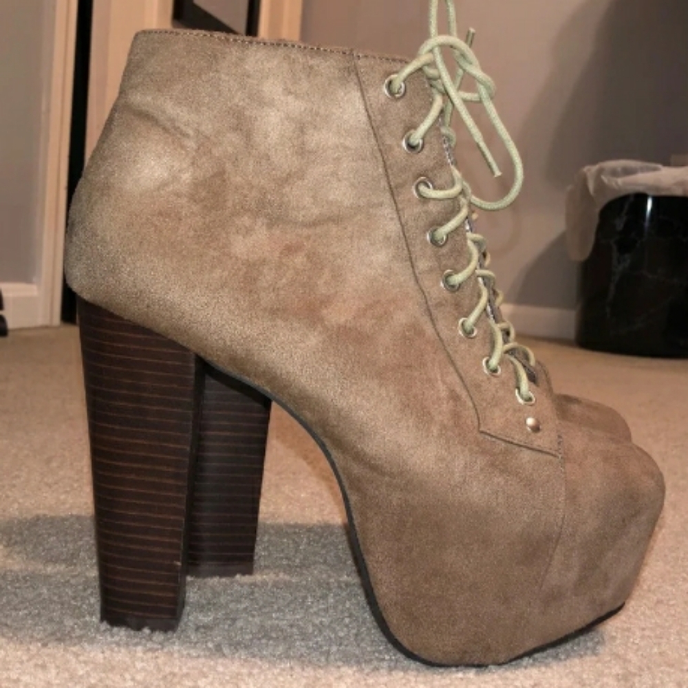 Shi by Journeys Platform Booties
